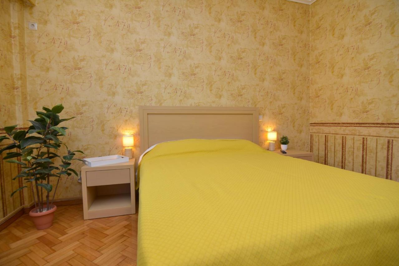 Athens Stylish Studio In Front Of Syntagma Metro Stop For 2 Exterior photo